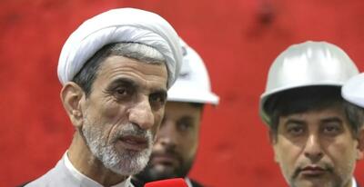 فولادمبارکه، نماد توانمندی مدیریتی و تحقق اقتصاد مقاومتی است/ امروز شاهد خلق حماسهای بزرگ در این مجموعه هستیم