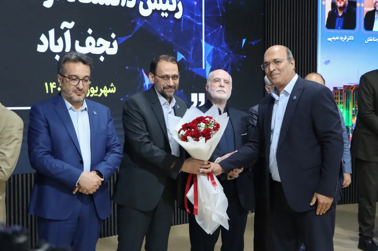مراسم تکریم و معارفه رئیس دانشگاه آزاد نجفآباد