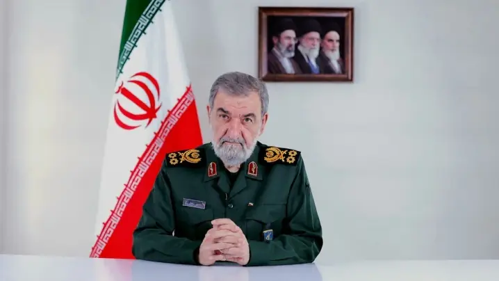 سرلشکر رضایی: به هیچ وجه به آمریکا اعتماد نداریم