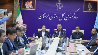  الگوی علوی در مدیریت قضایی لرستان؛ تقدیر از کسانی که بی‌چشم‌داشت خدمت می‌کنند