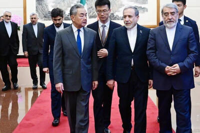 عراقچی در پکن: ایران از راهکارهای دیپلماتیک برای حل بحران منطقه استقبال میکند