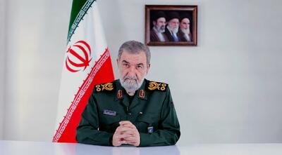  محسن رضایی: به هیچ وجه آمریکا اعتماد نداریم
