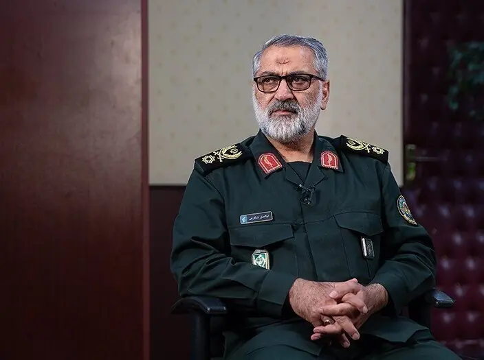 سردار شکارچی: نیروهای مسلح تا آخرین قطره خون از ایران دفاع میکنند