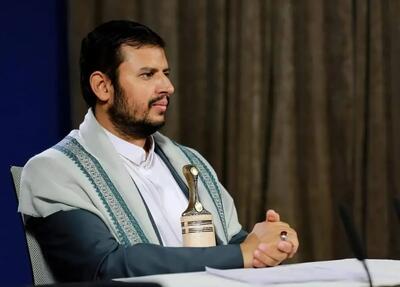 رهبر انصارالله: افترا و اتهام عربستان علیه مردم ما درباره هدف قرار دادن مکه، دروغی بزرگ و بسیار شنیع است