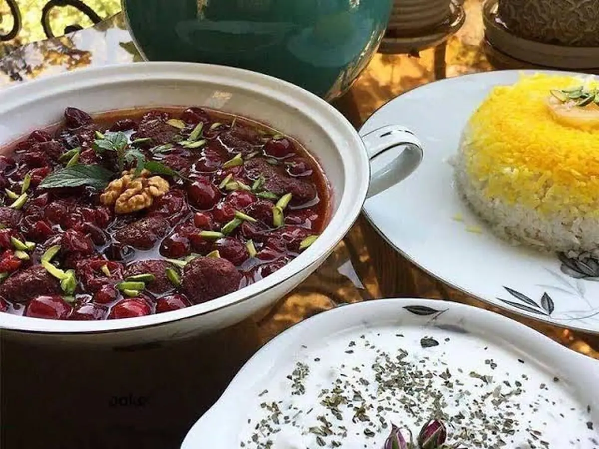 کوفته آلبالو؛ خورشتی با طعم ملس و جذاب