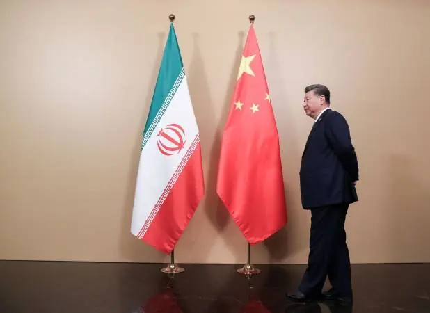 ساداتیان: جنگ ایران و آمریکا به نفع چین تمام شد - اکونیوز