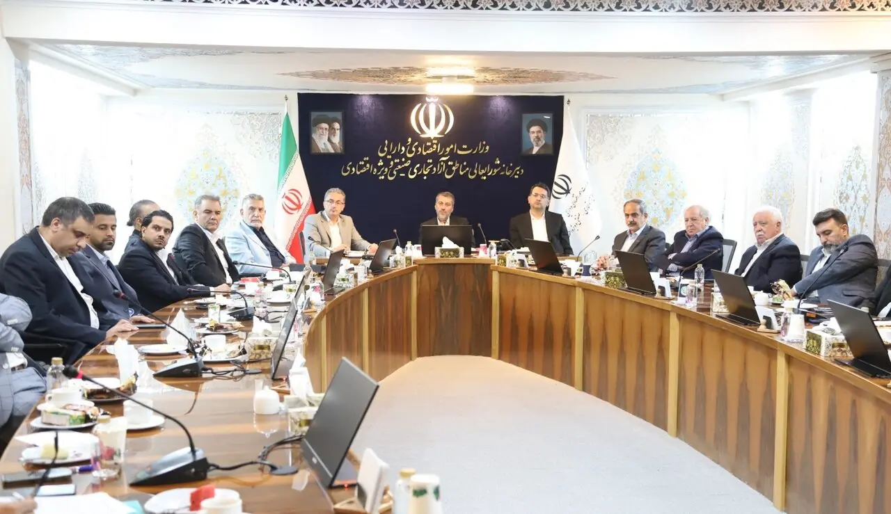  گام جدید برای مشارکت بخش خصوصی در مدیریت مناطق آزاد؛ کیش در مسیر تصمیم‌سازی