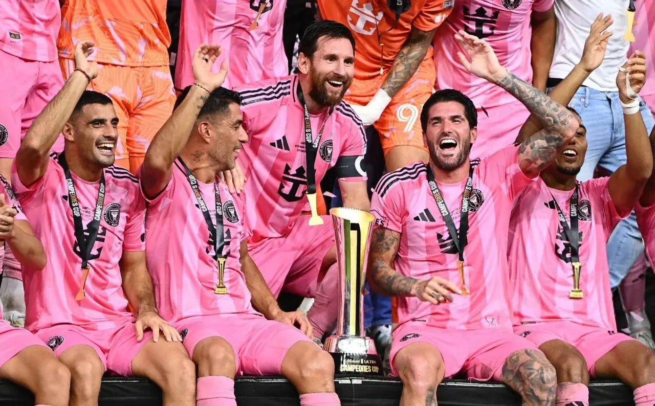 اینتر میامی 2-0 کروز آزول؛ جام قهرمانی با صدمین گل مسی - پارس فوتبال