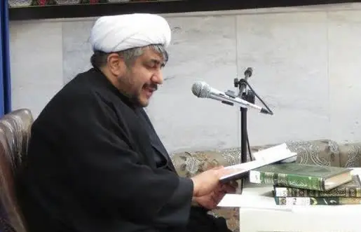  حجت الاسلام والمسلمین صانعی: انسان نباید مناعت طبع و کرامت خود را نادیده بگیرد