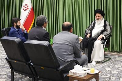  هم‌افزایی اساتید و دانشجویان، زمینه‌ساز توسعه فعالیت‌های دانشگاهی - تسنیم