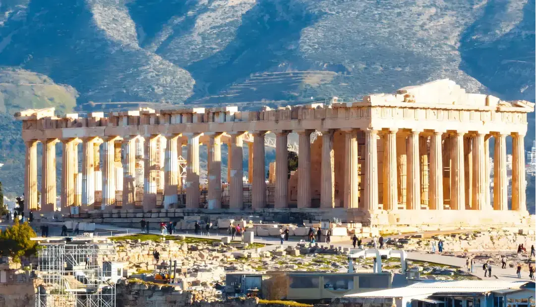 افسانه معروف پارتنون زیر سؤال رفت؛ معماران یونانی چشم انسان را فریب نمیدادند | آخرین خبر