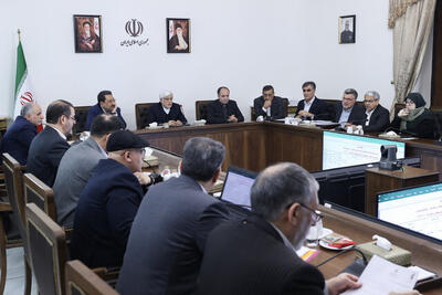 روایت چهاردهم: مزخرفات ترامپ را باور نکنید؛ دولت چهاردهم یک شطرنجباز ماهر است!