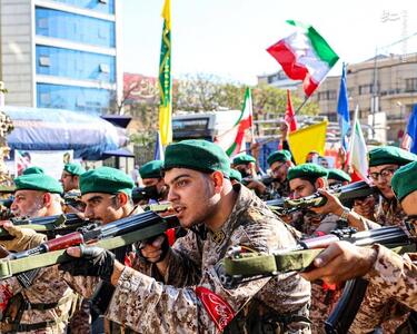 با هر ظاهری پای ایرانمون تا پای جان میمانیم!