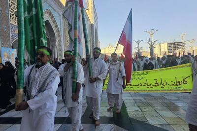 کاروان پیاده بیتالرضای بافق به مشهد رسید