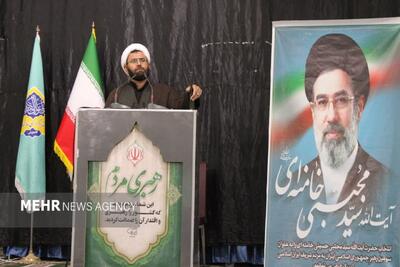 امامجمعه دلگان: تجربه دفاع مقدس باید چراغ راه امروز کشور باشد