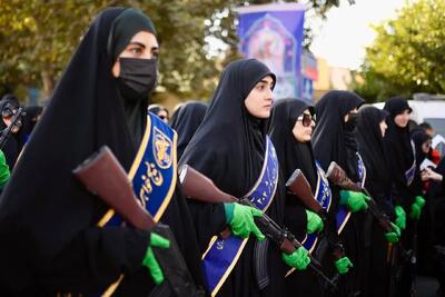  دختران ایرانی هم در صف جان‌فدایان ایران ایستاده‌اند + فیلم