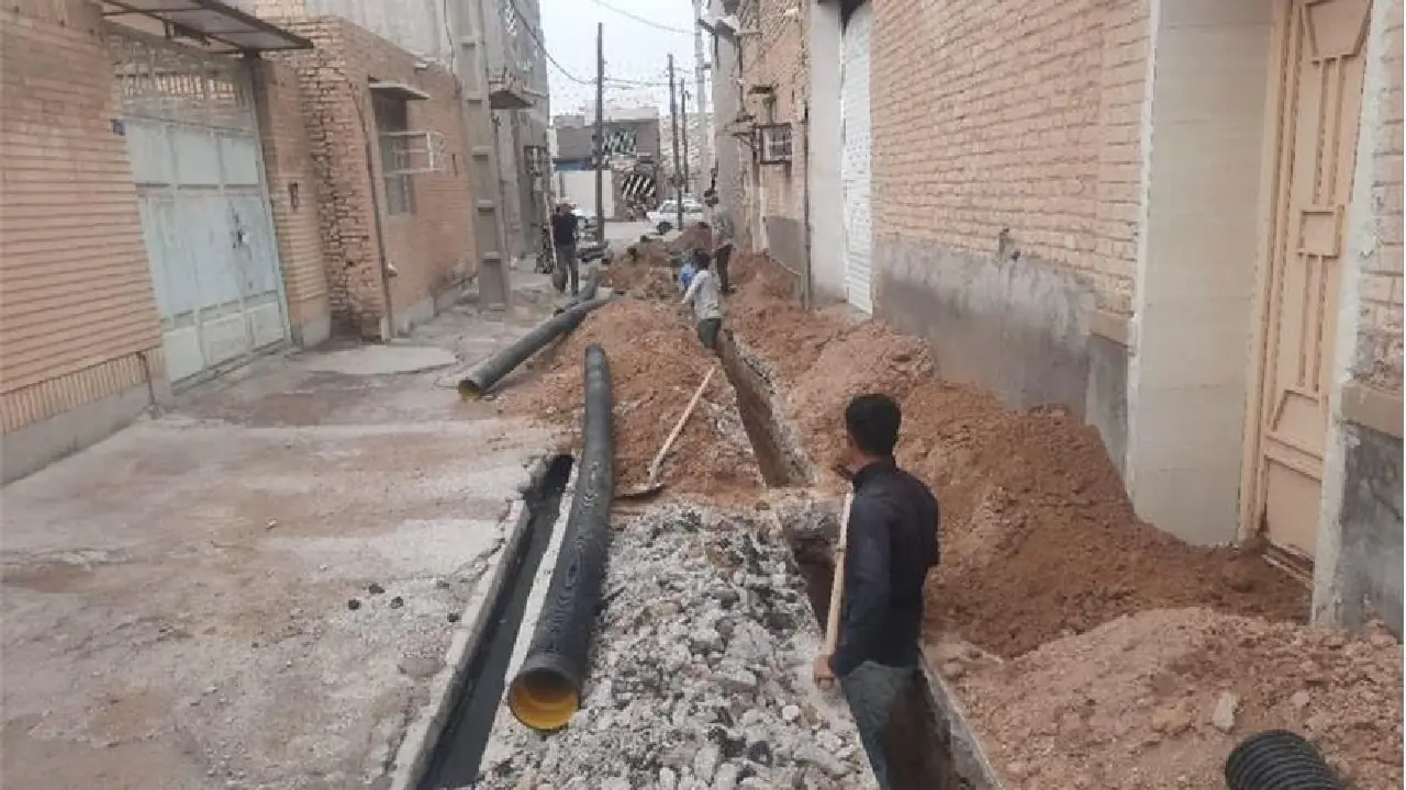 لایروبی شبکه فاضلاب به صورت پایدار انجام میشود/ آمادگی برای فصل بارندگی