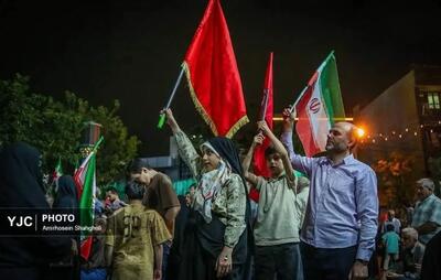 تصویر توجهبرانگیز از «سنگر مشاوره» در تجمعات شبانه
