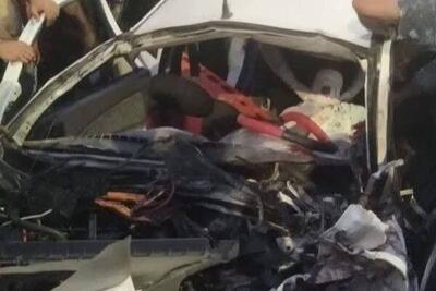 تصادف تیبا و خاور در زیرگذر گلدشت خرمآباد یک مصدوم برجا گذاشت