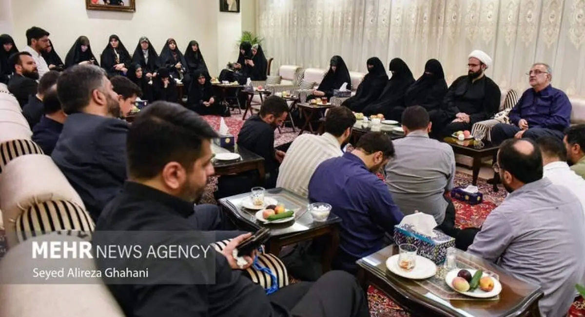 عکس حضور زاکانی در منزل شهید لاریجانی | جهان نیوز