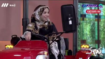 تراکتورسواری در پخش زنده تلویزیونی! + ویدئو | لحظه رجزخوانی خانم مجری برای دشمن - مجله اینترنتی کولاک