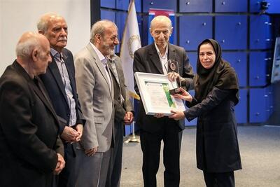 درخشش گروه کشتیرانی در جشنواره ملی انتشارات روابط عمومی - تسنیم