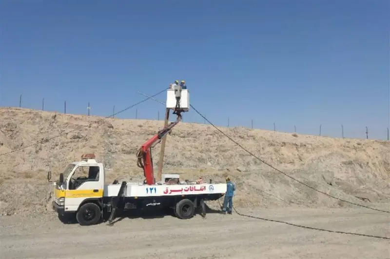 توزیع برق بیرجند برای تأمین برق پایدار کنگره 2400 شهید پای کار آمد - تسنیم
