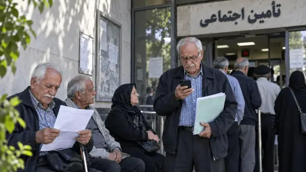 تأمیناجتماعی: بازنشستگان نگران پیامک اشتباهی واریز حقوق نباشند | آخرین خبر