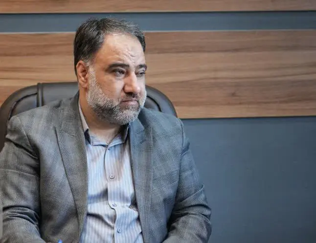 نشست تعاملی مدیریت شهری کمالشهر با مدیرکل کتابخانههای استان البرز