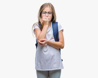  فوبیای مدرسه چیست؟ بررسی علل و نشانه های مدرسه هراسی