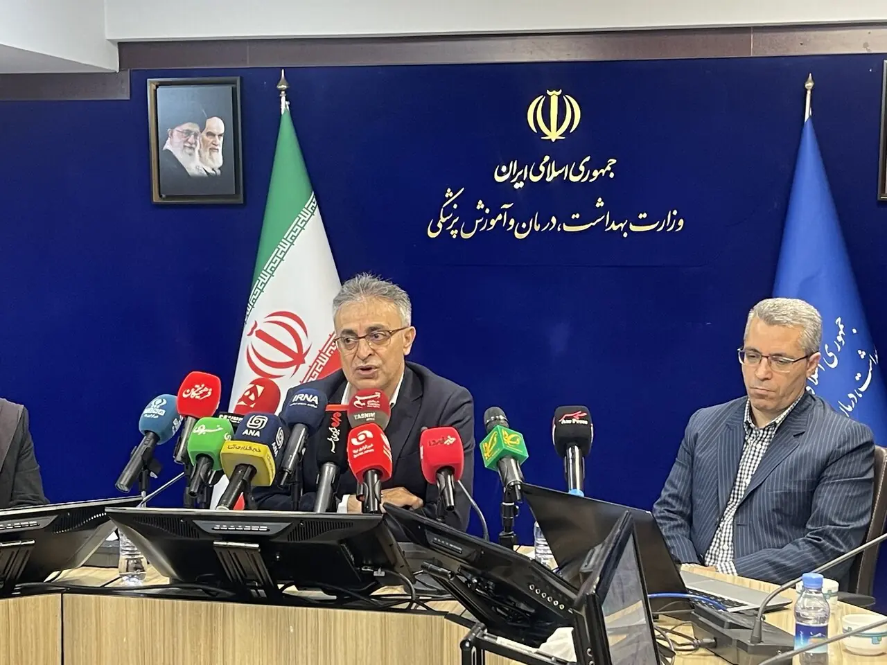 در مکانهایی که جزو دهکهای پایین جامعه هستند توجه و تمرکز ما برای بیماری شپش بیشتر است