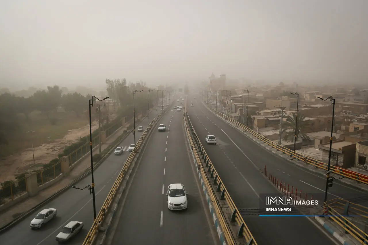 پیش بینی بارش پراکنده در ۴ استان و هشدار وزش باد شدید و گردوخاک در ۵ منطقه