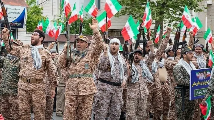 جانفدایی؛ مسئولیتی به اقتضای نیاز ایران