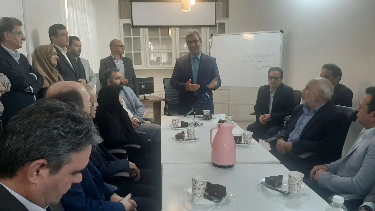استاندار خراسان رضوی: تجربه و تخصص هزار تشکل غیردولتی استان از مجموعه دولتی بیشتر است