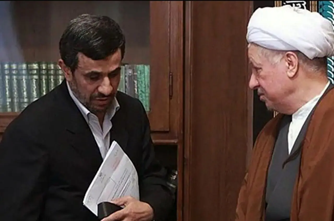 خاطرات هاشمی ۲۹ شهریور ۱۳۸۲: احمدینژاد، شهردار تهران، گفت بنا دارند توجه خود را به نمای ساختمانها معطوف کنند
