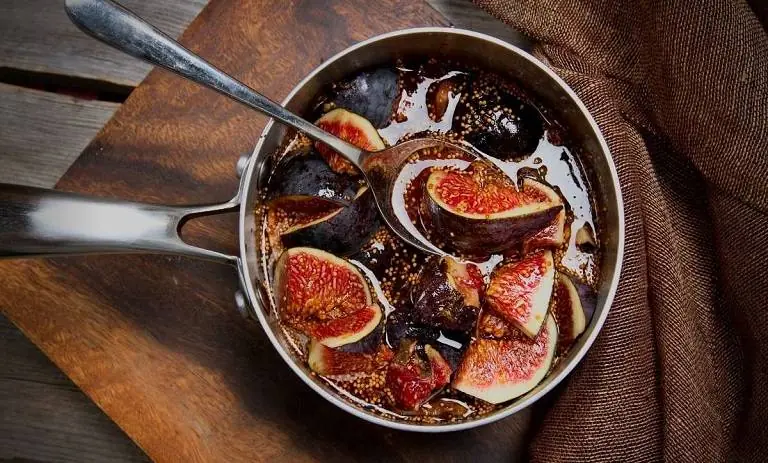  طرز تهیه شیره انجیر فوری؛ روش آسان با انجیر تازه یا خشک
