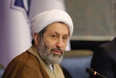 حجت الاسلام ایمانی پور: امروز جهان تشنه شناخت رهبر شهید انقلاب است/ مؤسسه پژوهشی انقلاب اسلامی در هفته فرهنگی ایران و روسیه برای معرفی انقلاب اسلامی به جوانان این کشور غرفه دارد + فیلم