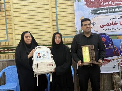 فرمانده سپاه لامرد: کمک به دانشآموزان کمبرخوردار ادامه راه شهداست