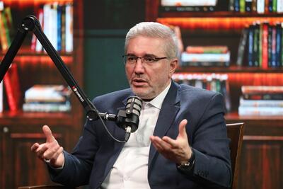 کسری بودجه «امالخبائث» است/هیچ وزیری حاضر نیست حتی یک اداره راحذف کند - تسنیم