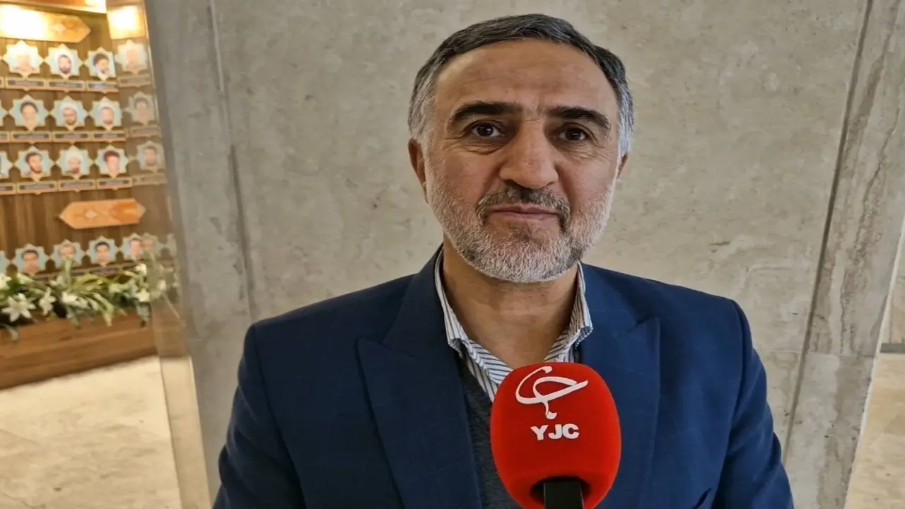 به دستگاههای خدماترسان نگاه سیاسی نداشته باشیم/ شهرداری تهران نقش مهمی در کاهش مصرف سوخت دارد