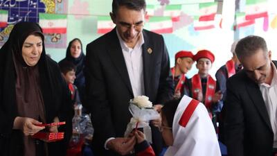 استقبال از ۲۵ هزار دانشآموز کلاس اولی لرستان | آخرین خبر