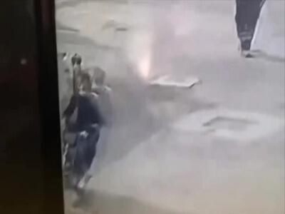  لحظه سرقت موبایل یک پاکبان در مشهد | آخرین خبر