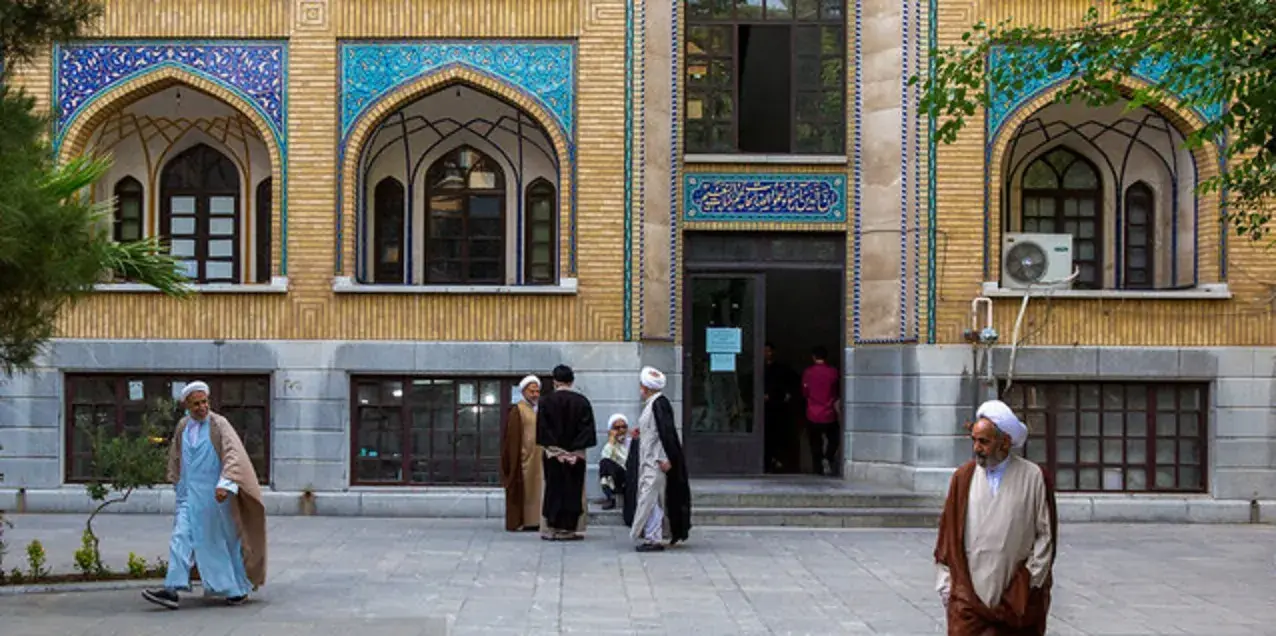 تعطیلی حوزه علمیه قم در پی درگذشت آیتالله شبیریزنجانی