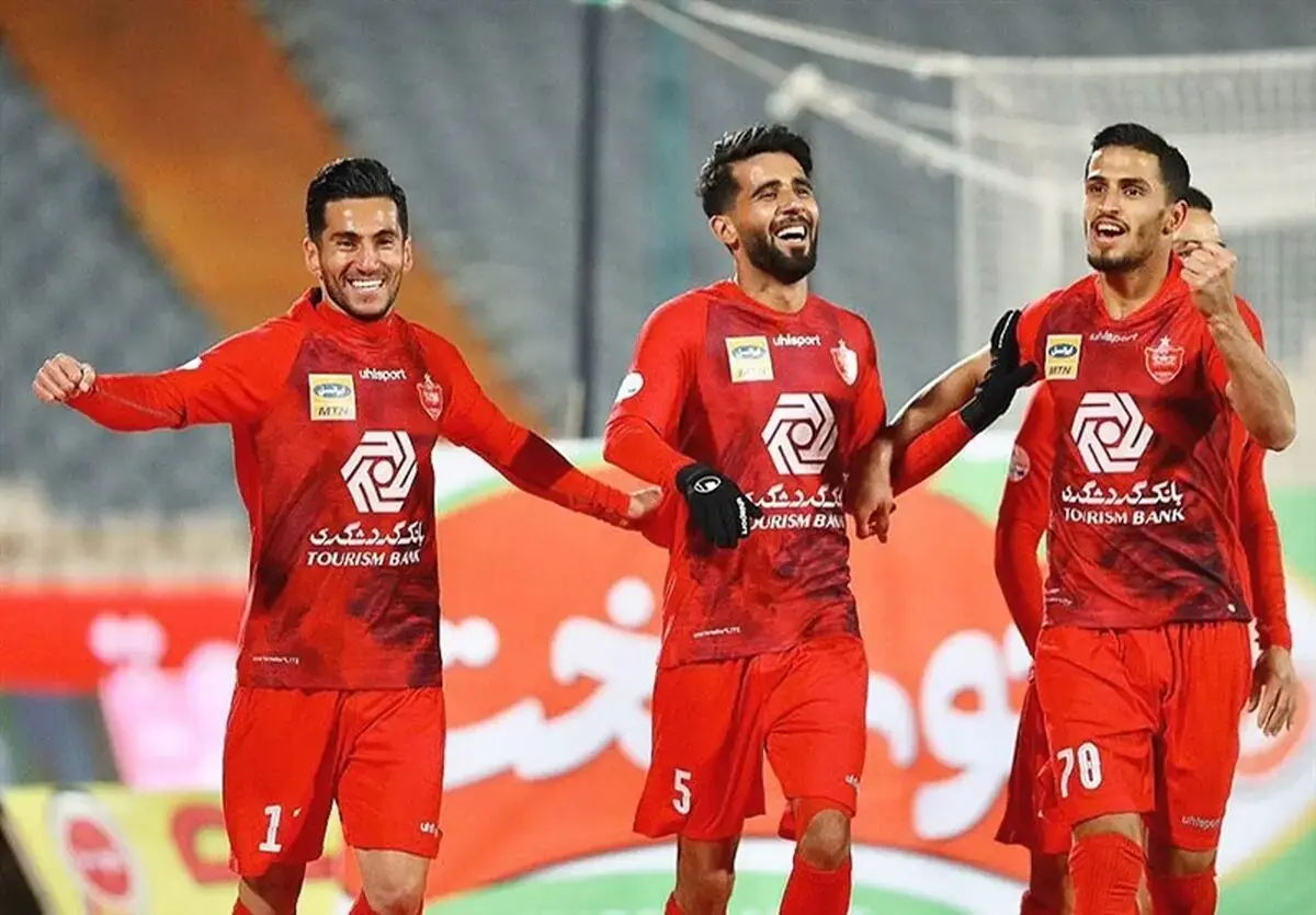  بازیکن محبوب: منتظر پیشنهاد پرسپولیس و بازگشت به ایرانم