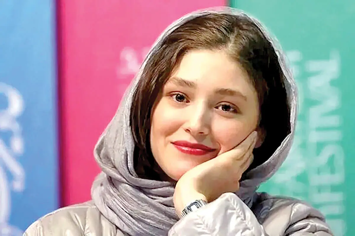فرشته حسینی به صحنه میآید