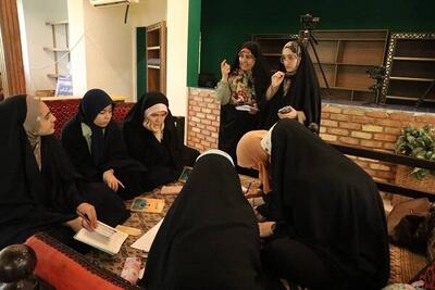 اردوی کتاببازی با محوریت کتاب «قاف اقیانوس» در فرهنگسرای خاوران