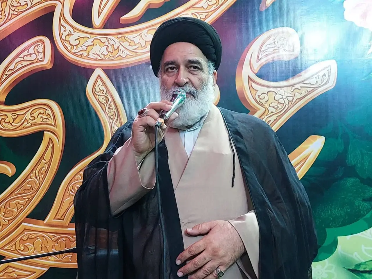 حجتالاسلام محمودی: حضور مردم در خیابان خار چشم دشمنان و نفوذیهای داخلی است