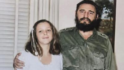 دختر فراریِ فیدل کاسترو: پدرم عروسکی به من داد که لباس خودش را پوشیده بود، من موهای ریش کوچکش را میکشیدم