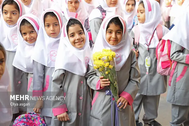 نواخته شدن زنگ شکوفههاو جوانه ها در مازندران