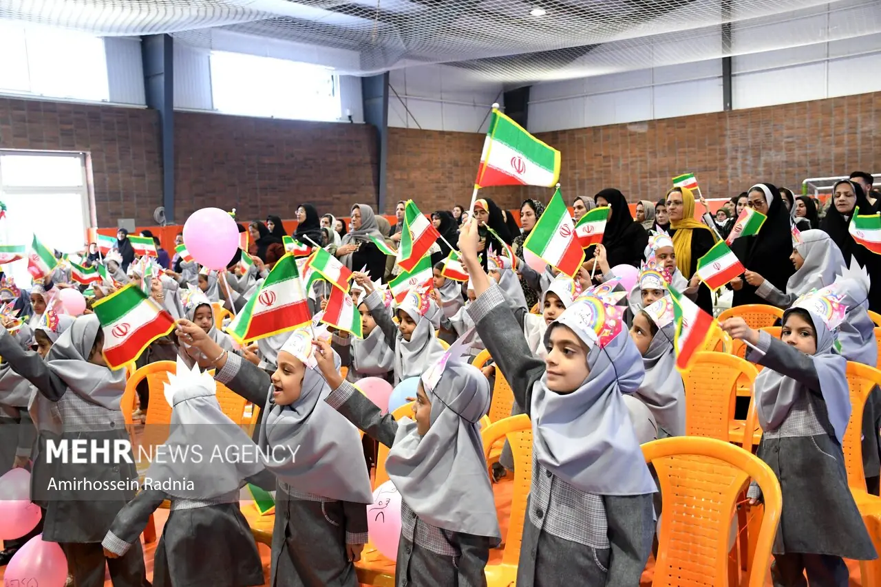 بیش از یک میلیون دانشآموز در مدارس شهر تهران تحصیل میکنند